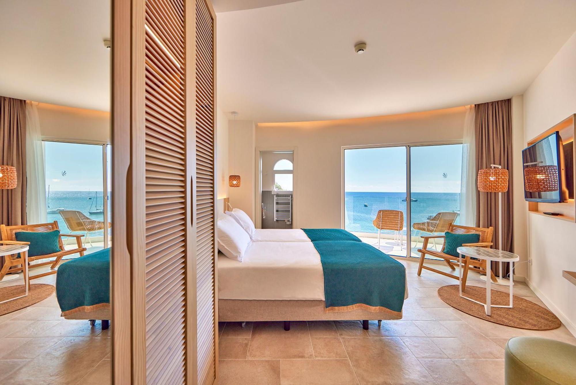 Twin Room Sea View