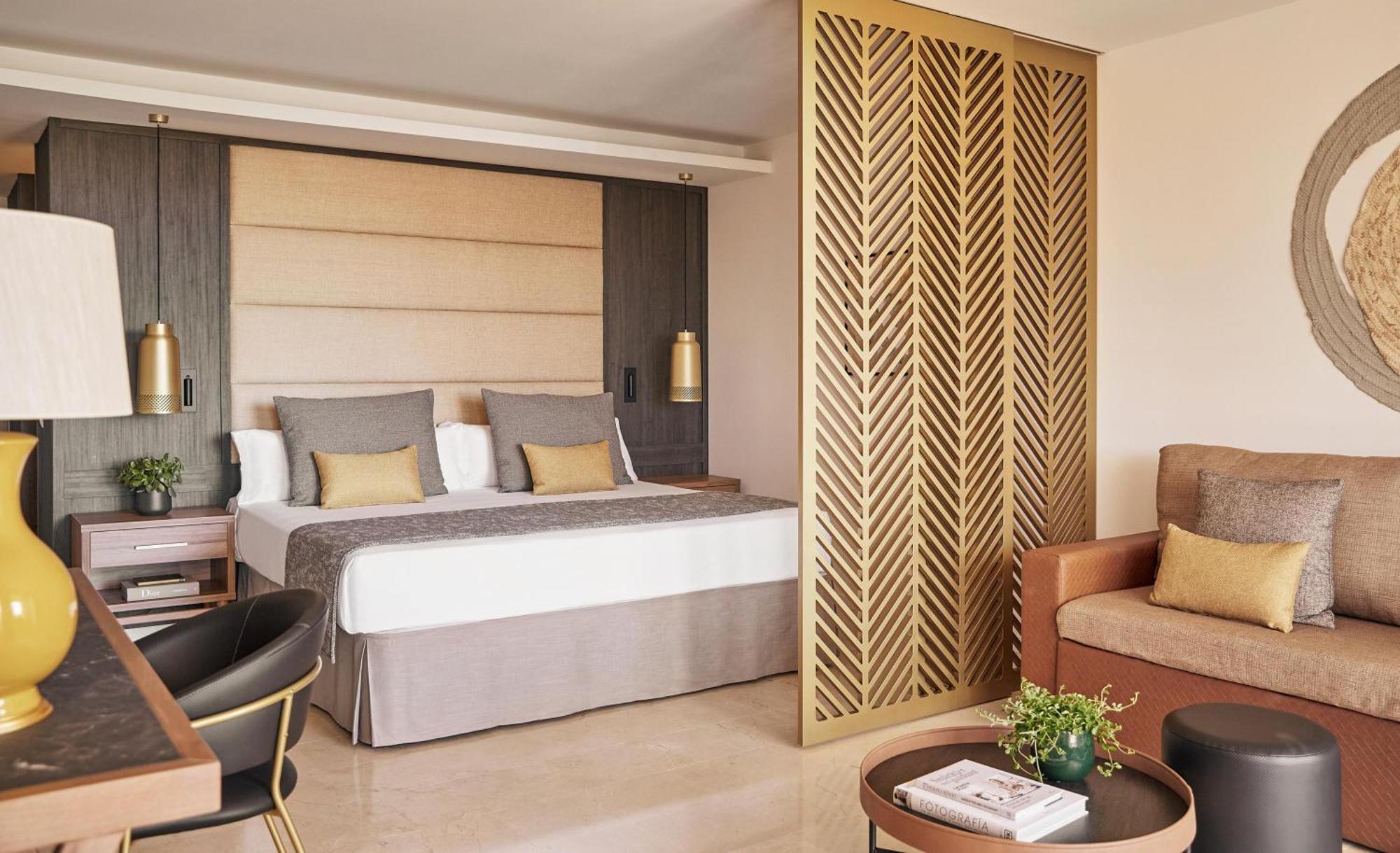 Junior Suite Private Pool