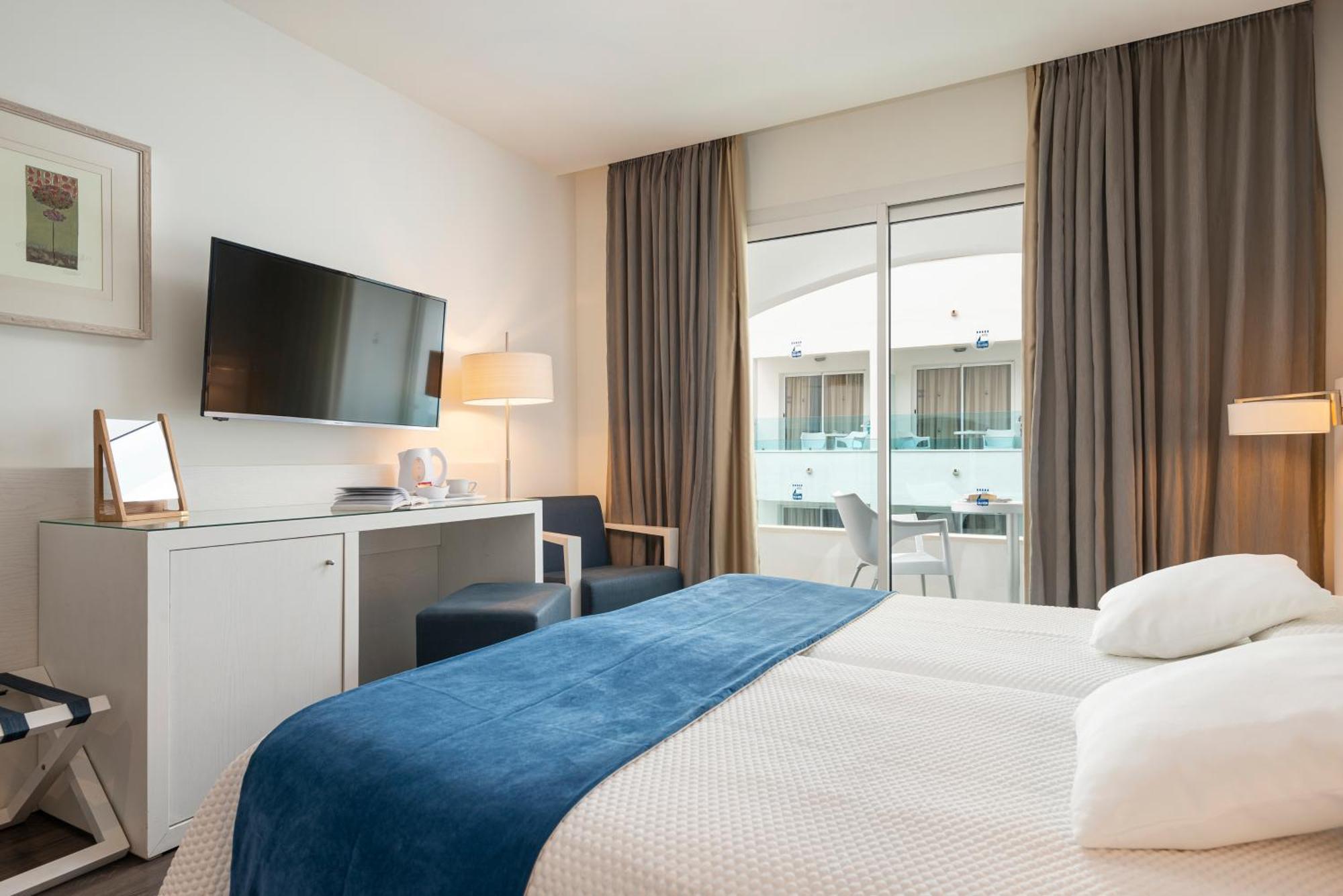 Superior Double Room City View