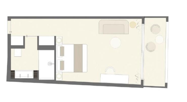 Upper Floor Suite