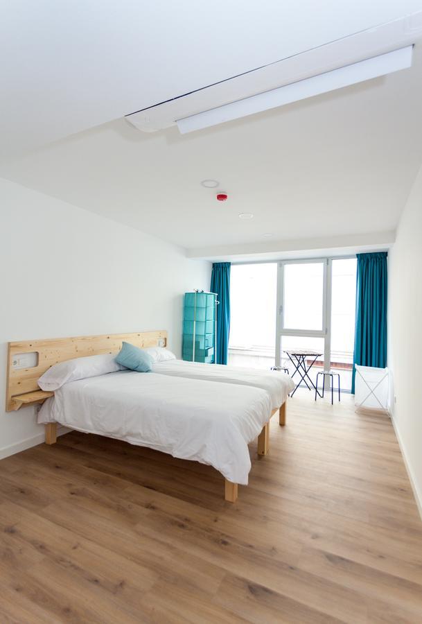 Double or Twin Room Bathroom