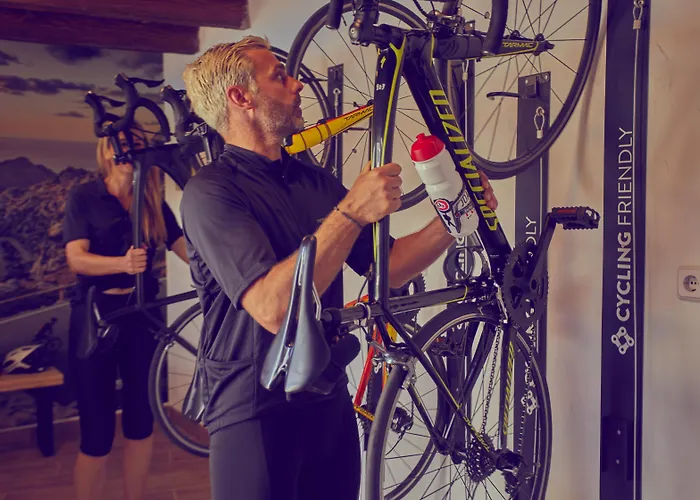 Resorts cerca de la Plaza del Olivar