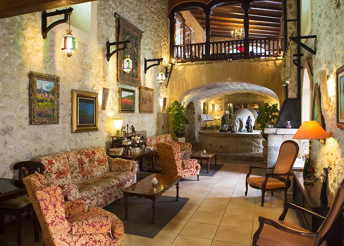 Campanet Hotels