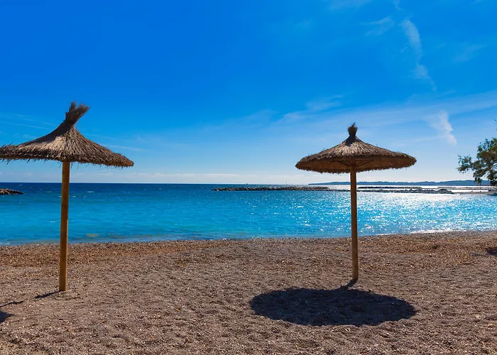 Hoteles en Cala Bona (Mallorca)