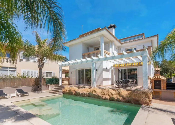 Villa Sol Felostal Palma de Mallorca met een Zwembad