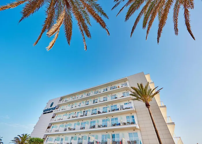 Universal Hotel Marqués Colonia de Sant Jordi admite animales