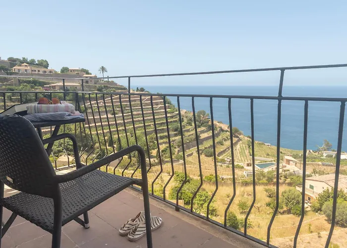 Hotels in Banyalbufar