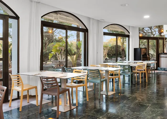 Hotels in Cala Pi (Mallorca)
