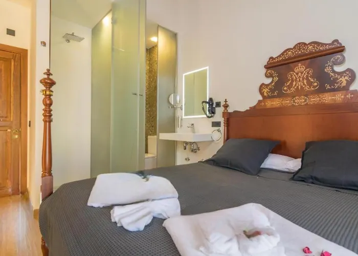 Hoteles en María de la Salud