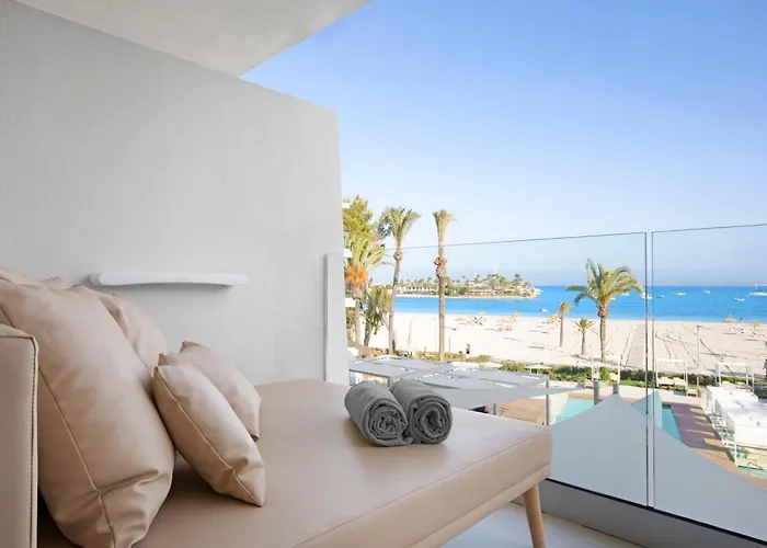 Port de Alcudia (Mallorca) Hotels for Romantic Getaway