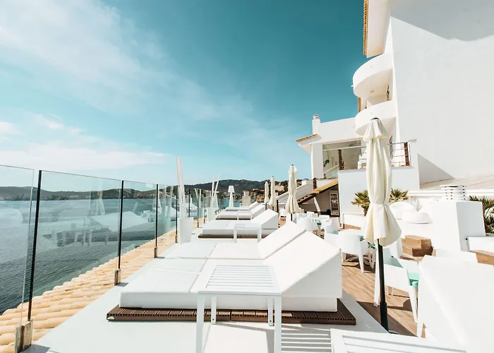 Santa Ponsa hotels near Kart magaluf