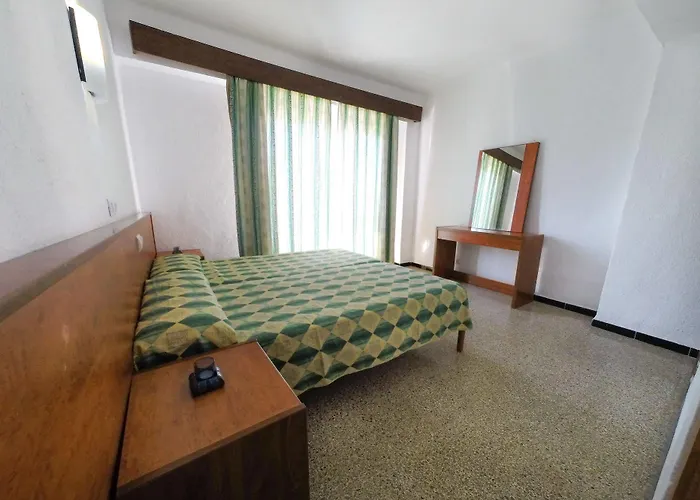 Hotel Hostal Lido El Arenal 